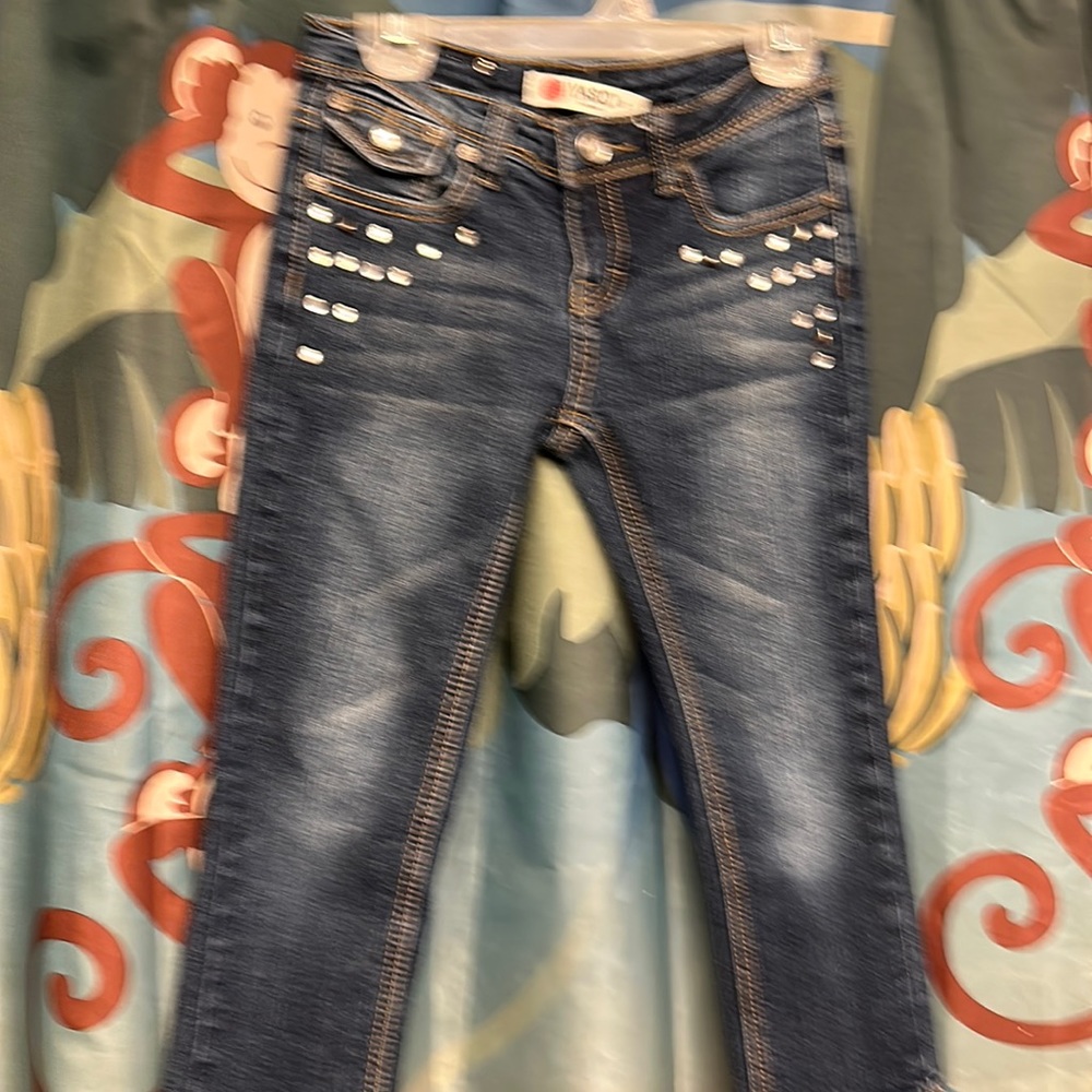 Yaso girls Bedazzled size 8 jeans or knickers. They look like knee length to me